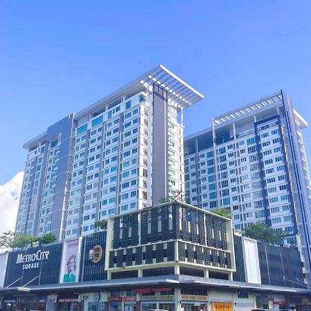 Rayyan Condominium @ Metrocity Square Kuching Zewnętrze zdjęcie