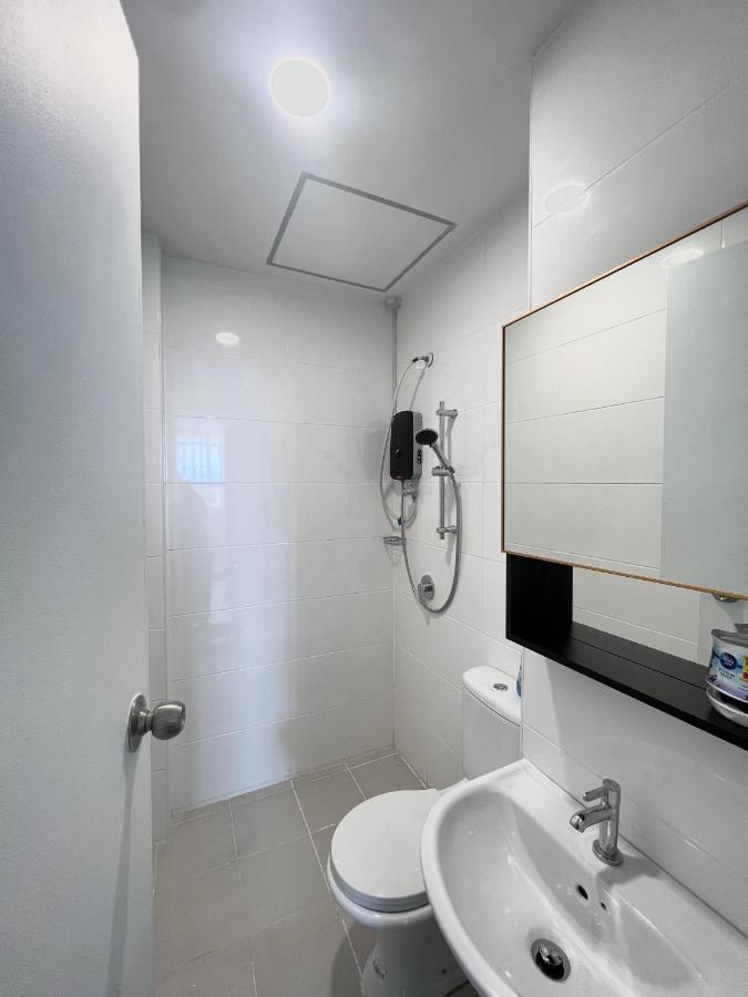 Rayyan Condominium @ Metrocity Square Kuching Zewnętrze zdjęcie